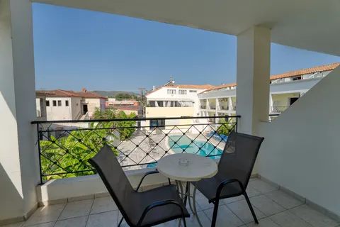 Mojo Hotel in Laganas Municipal Unit — foto 13