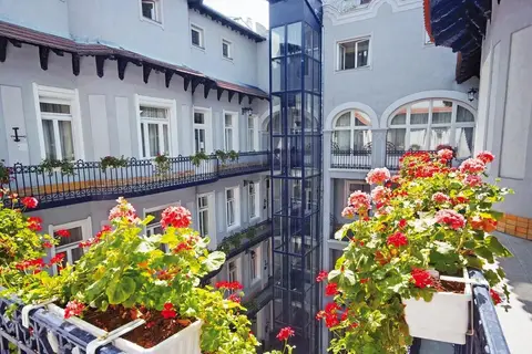 Baross City Hotel in Boedapest — foto 7