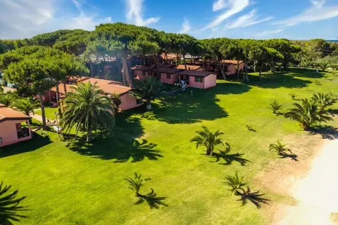 Club Degli Amici in Montalto di Castro