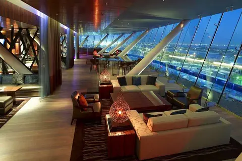 Aloft Abu Dhabi in الروضة — foto 7