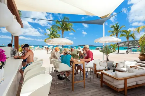 Holland House Beach Hotel in Philipsburg — foto 21