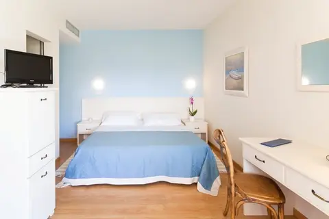 Hotel Andreaneri in Pietrasanta — foto 23