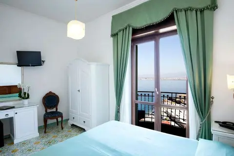 La Panoramica Hotel in Castellammare di Stabia — foto 14