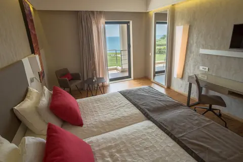 Ramada Plaza by Wyndham Thraki in Αλεξανδρούπολη — foto 11