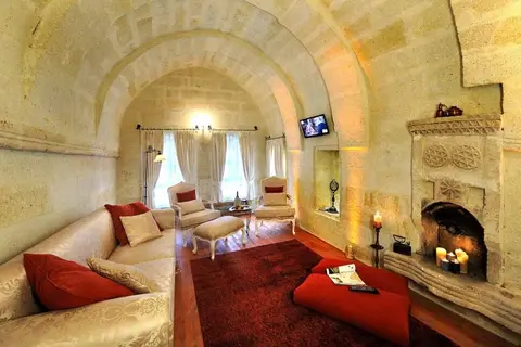 Tafoni Houses Cave Hotel in Ürgüp — foto 12