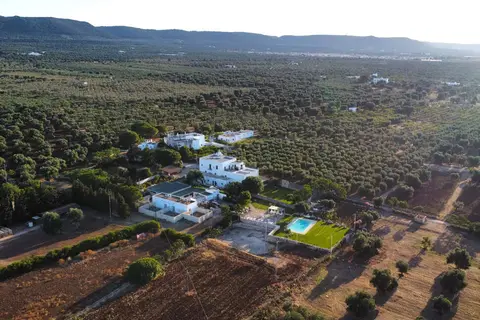 Masseria Borgo Santuri in Ostuni — foto 10