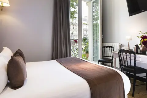 Hôtel Plaza Elysées in Parijs — foto 8