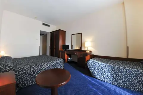Hotel Mediterraneo in Civitavecchia — foto 2