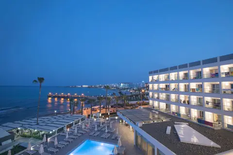 Evalena Beach Hotel in Παραλίμνι — foto 10