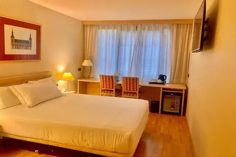 Hotel Luze Castellana in Madrid — foto 9
