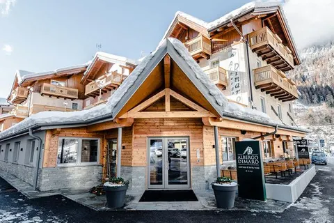 Hotel Dimaro Wellness & Family foto 1