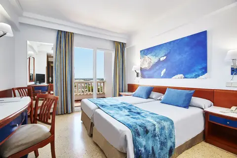 Universal Hotel Romantica in ses Salines — foto 25