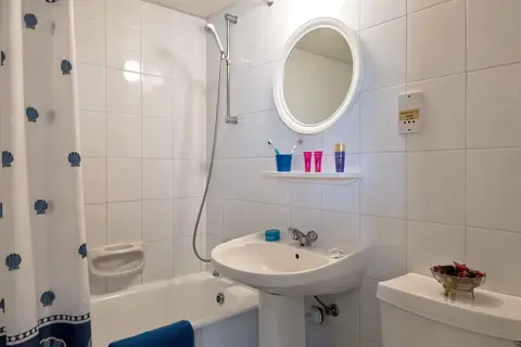 Sunny Hill Hotel Apartments in Paphos — foto 5