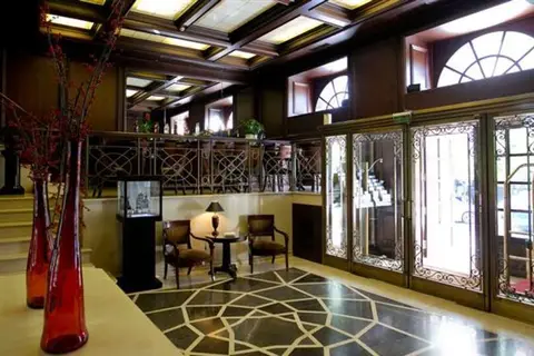 Hotel Hera in Athene — foto 17