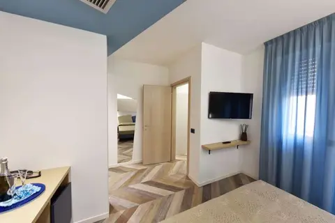 Color Hotel Rimini in Rimini — foto 10