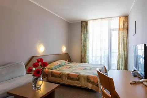 Hrizantema Hotel & Casino in Несебър