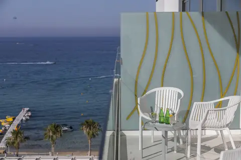 Constantinos The Great Beach Hotel in Παραλίμνι — foto 29