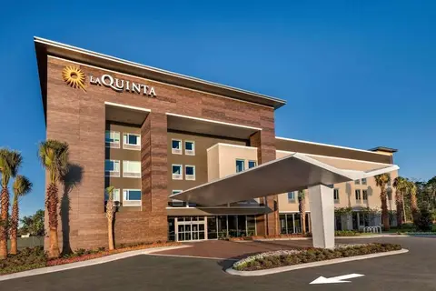 La Quinta Inn & Suites by Wyndham Orlando IDr in Orlando — foto 2