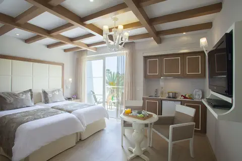 King Jason Paphos - Designed for adults by Louis Hotels in Paphos — foto 25