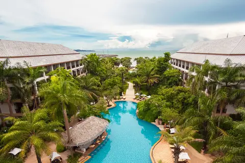 Ravindra Beach Resort & Spa in นาจอมเทียน — foto 11