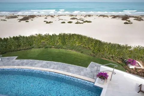 Jumeirah at Saadiyat Island Resort in Saadiyat Island, Abu Dhabi — foto 26