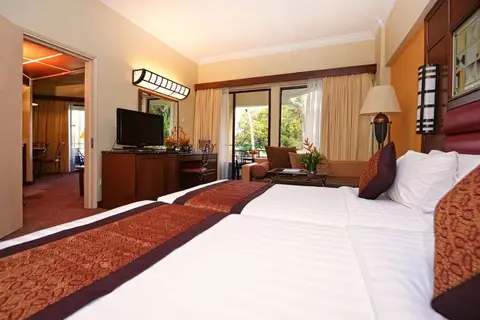 Holiday Villa Beach Resort & Spa in Pantai Tengah — foto 3