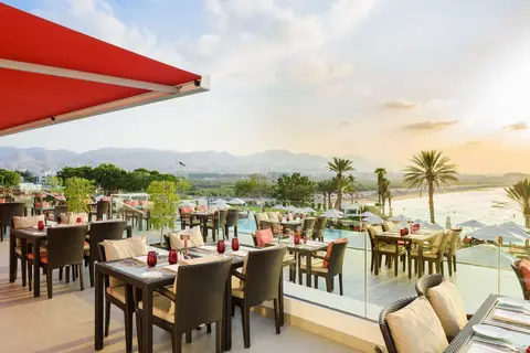 Crowne Plaza Muscat in Muskaatdruif — foto 28