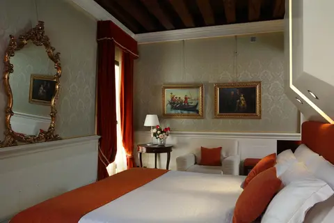 Ruzzini Palace in Venetië — foto 16