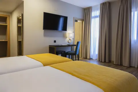 Hotel Zentral Mayoral in Toledo — foto 13