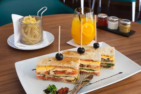 EPIC SANA Lisboa Hotel in Almada — foto 20