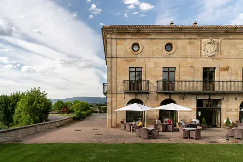 Parador de Argómaniz in Elburgo / Burgelu — foto 17