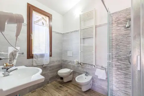 Hotel Bonsai in San Teodoro — foto 17