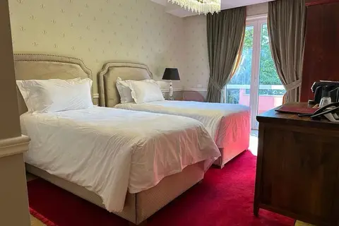 E'bel Boutique Hotel in Tirana — foto 22