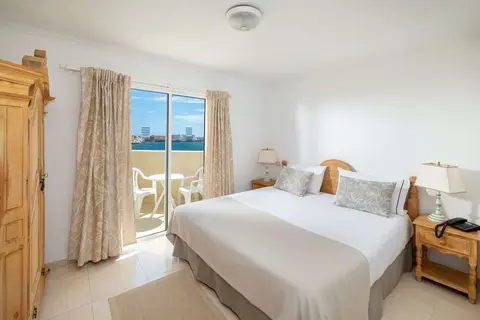 Hotel Playa Sur Tenerife in Granadilla de Abona — foto 11