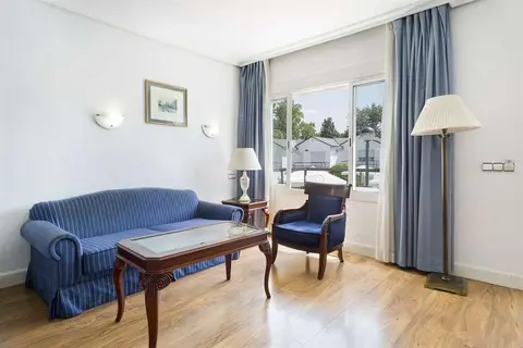 Hotel Osuna in Madrid — foto 16