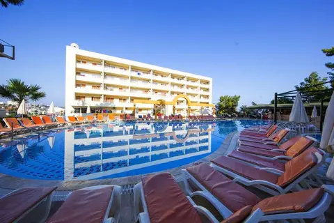 Tuntas Family Suites Kusadasi in Kuşadası — foto 12