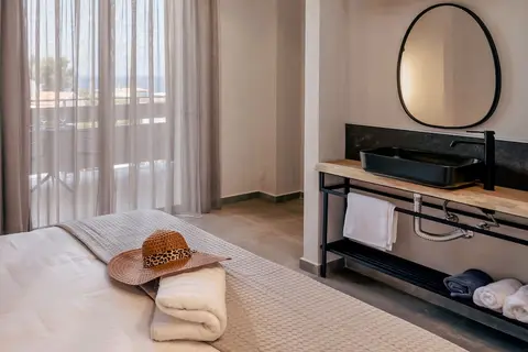 Casa D'Oro Suites By Estia in Panormos — foto 28