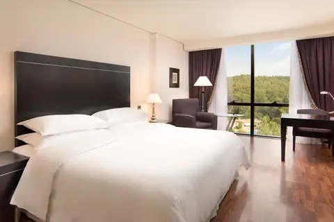 Mak Albania Hotel in Tirana — foto 19