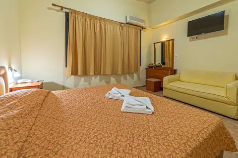 Blue Aegean Hotel & Suites in Gouves Municipal Unit, foto 30