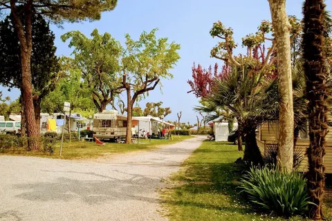 San Benedetto Camping Relais in Peschiera del Garda — foto 17
