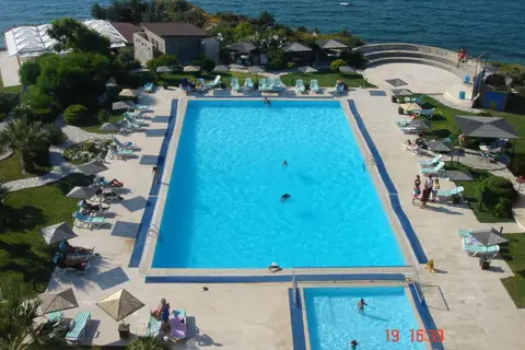 Hotel Babaylon in Çeşme — foto 3
