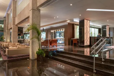 Amathus Beach Hotel Limassol in Λεμεσός — foto 17