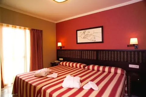 Holiday World Village Hotel in Benalmádena — foto 4