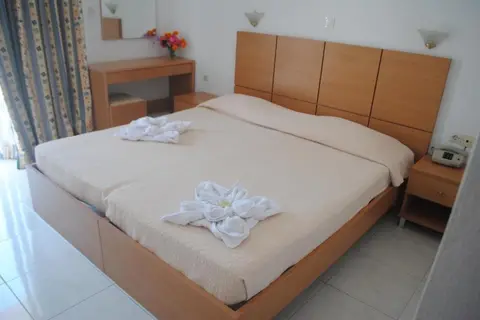 Summer Dream Hotel in Θεολόγος — foto 13