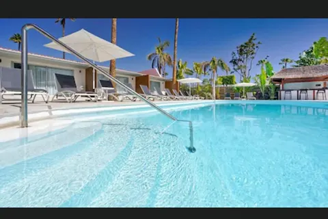 Sanom Beach Resort foto 2