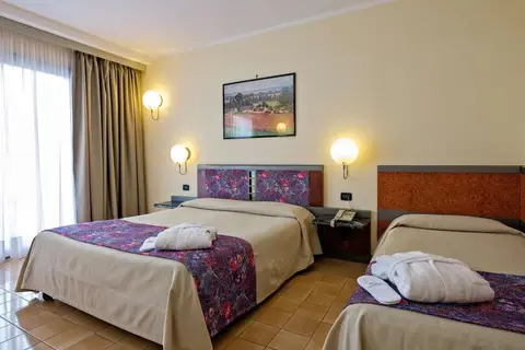Caesar Palace Hotel in Giardini-Naxos, foto 3