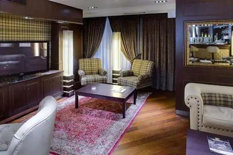 Hotel Colonial Barcelona in Barcelona — foto 17