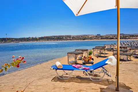 Steigenberger Coraya Beach in Sabbar Bar — foto 15