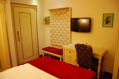 Hotel 2 Kitarrat Boutique & Spa in Durres — foto 10