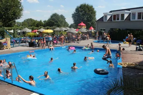 Vakantiepark de Oude Molen foto 4